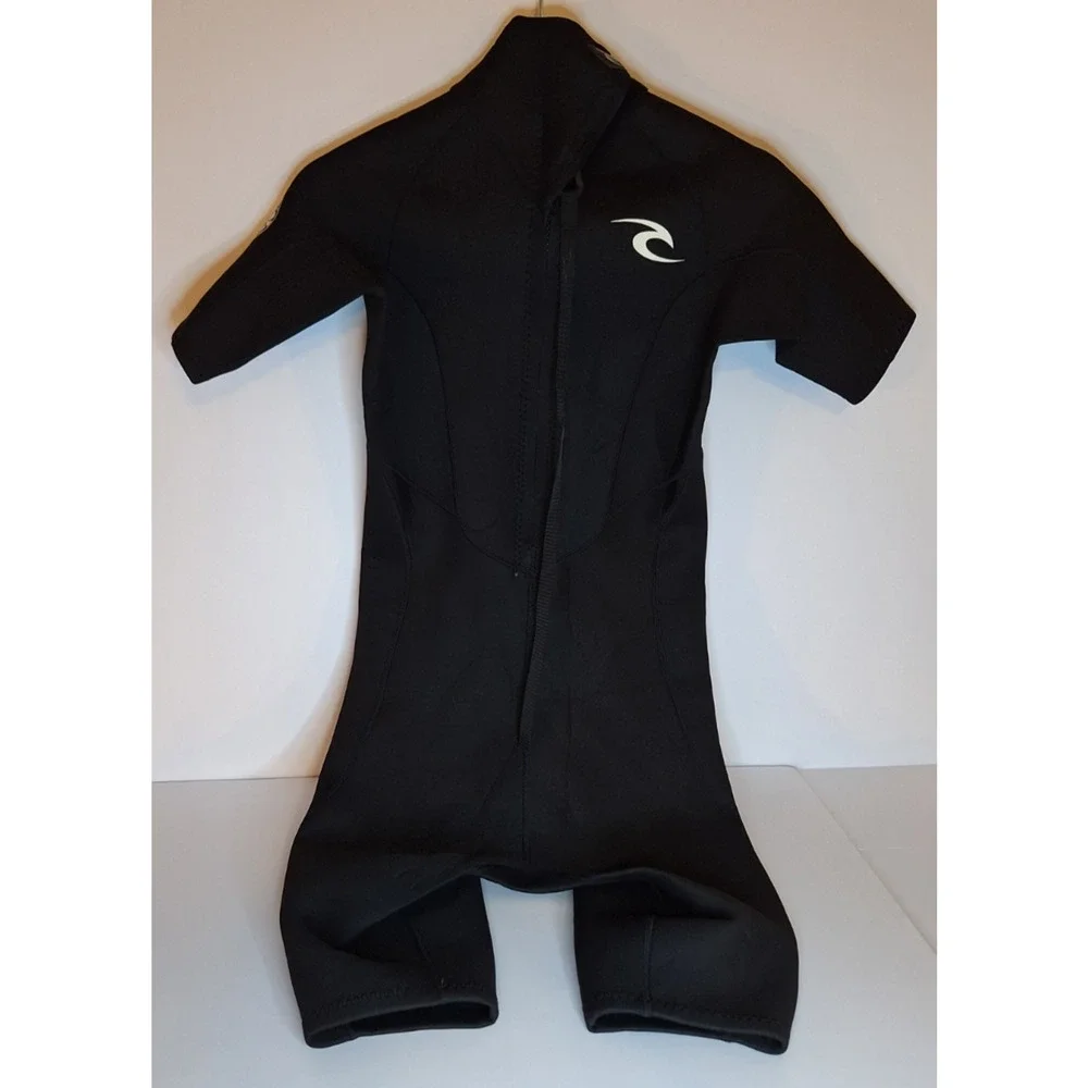 Rip Curl Black Freelite 2/2 Flatlock wetsuit in a size small